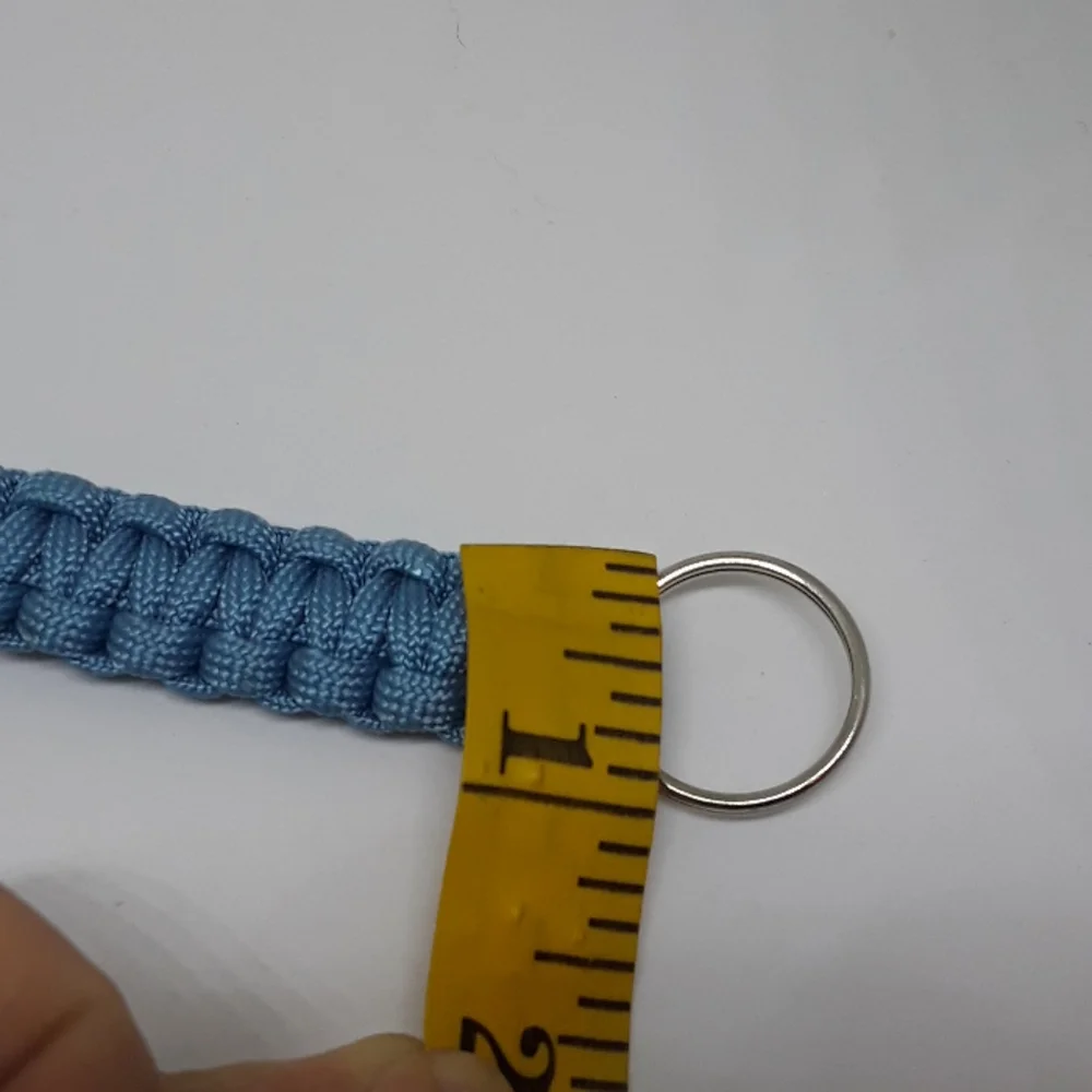 paracord keychain